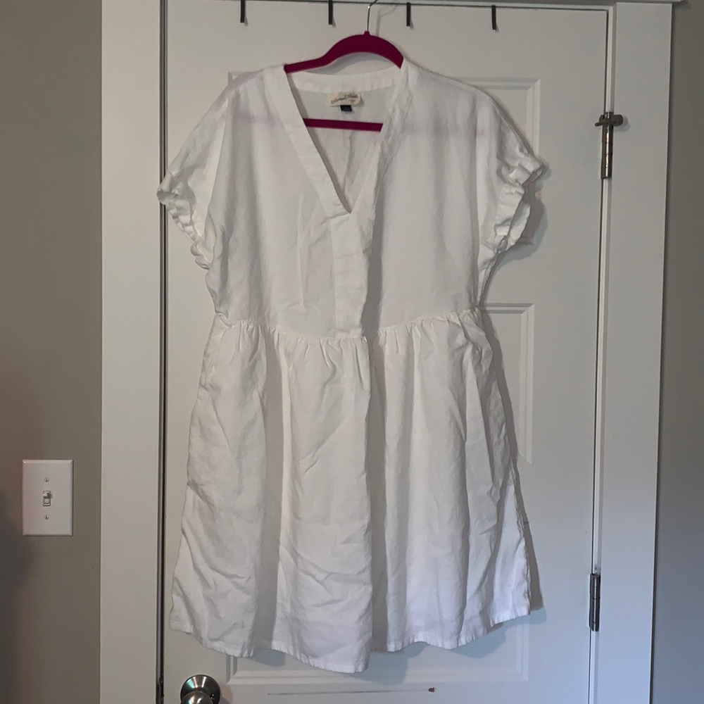 Universal Thread white linen dress